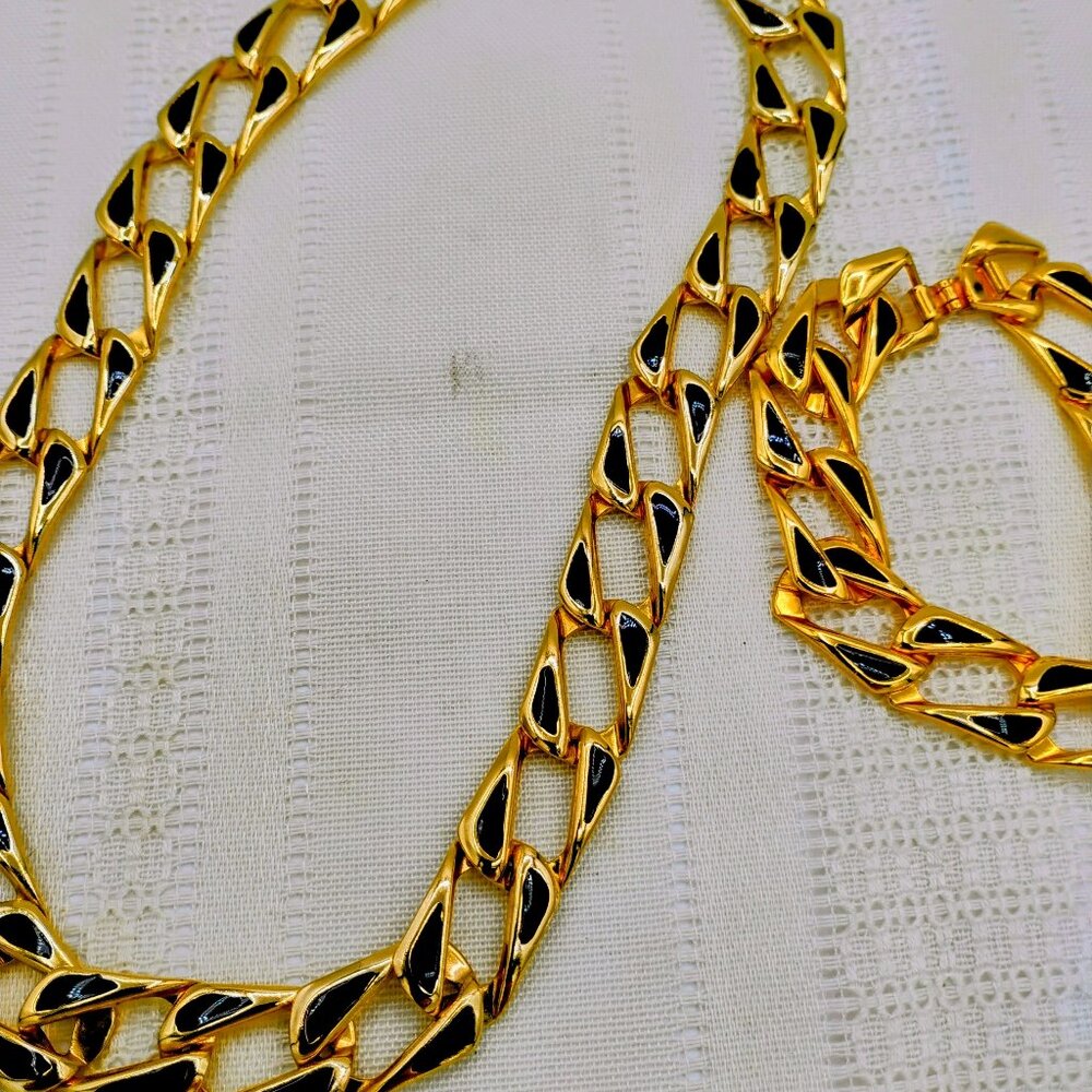 Chunky 1980s block black & gold tone necklace with matching bracelet